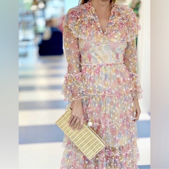 Celia B - Picture 4 of 6